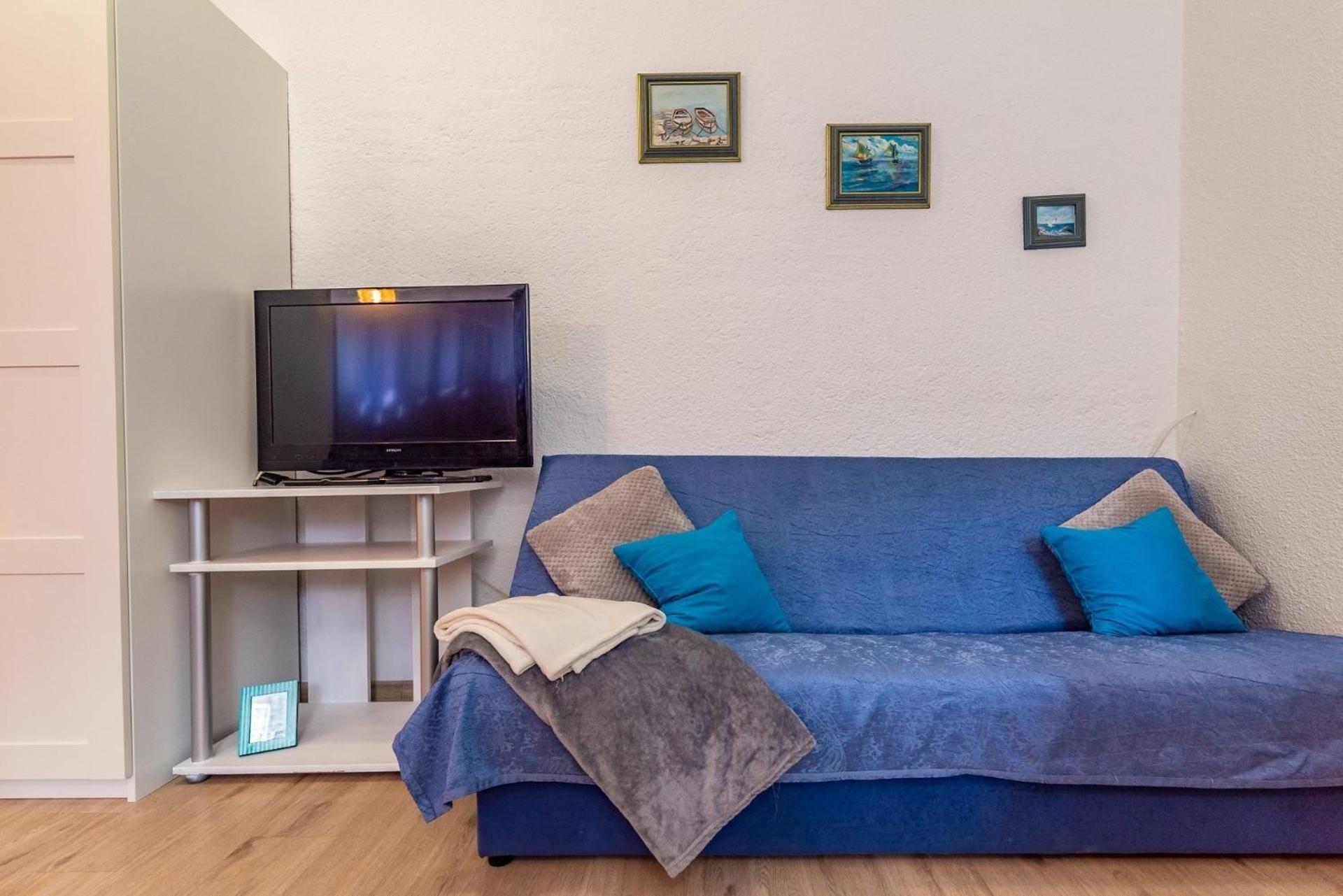 Apartments With A Swimming Pool Pula - 7356 Номер фото